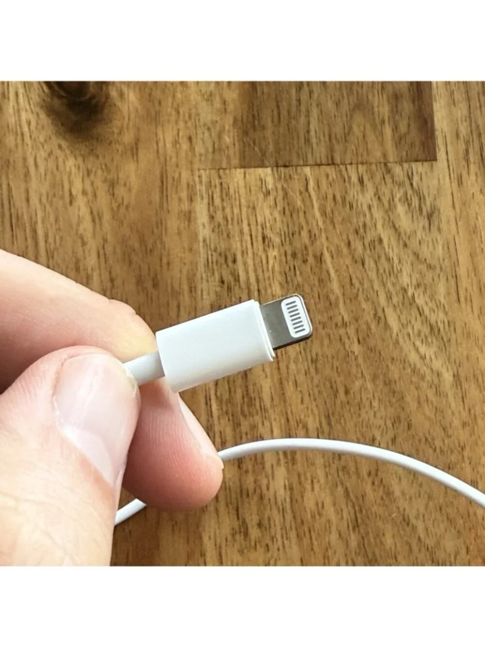 OEM Apple iPhone Wired Earpods‎ Earphones Earbuds Lightning Authentic Retro Tech